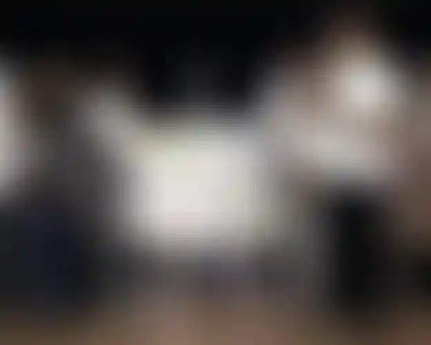 Изображение галереи